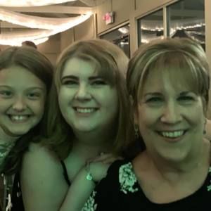 Meet your Posher, Evelyn